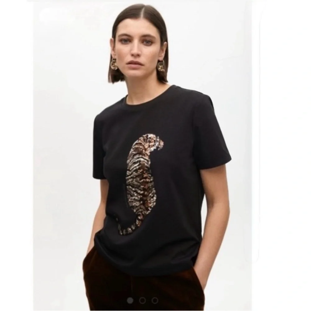 H&M Black Sequins Tiger Graphic Tee - Picture 2 of 16